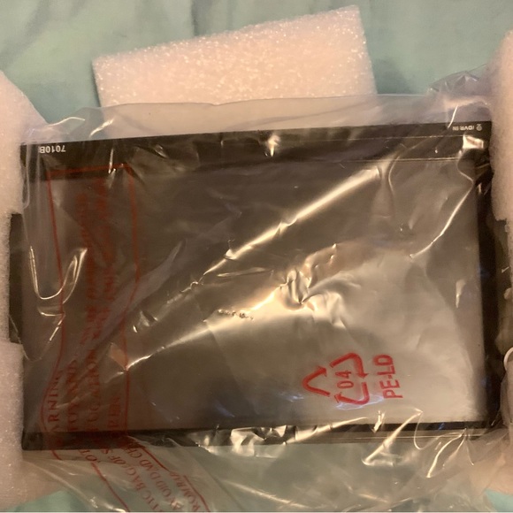 Multimedia Receiver with Bluetooth- new in box. - Picture 3 of 3